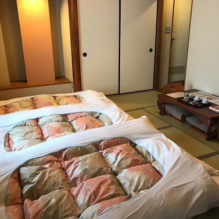 Osaka Ryokan Kuramoto Exterior photo