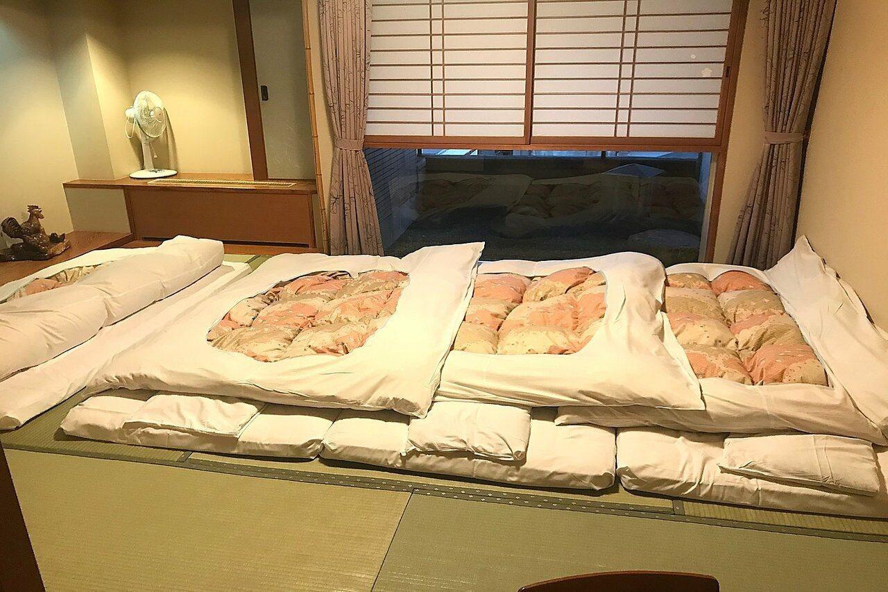 Osaka Ryokan Kuramoto Exterior photo