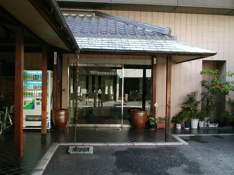 Osaka Ryokan Kuramoto Exterior photo