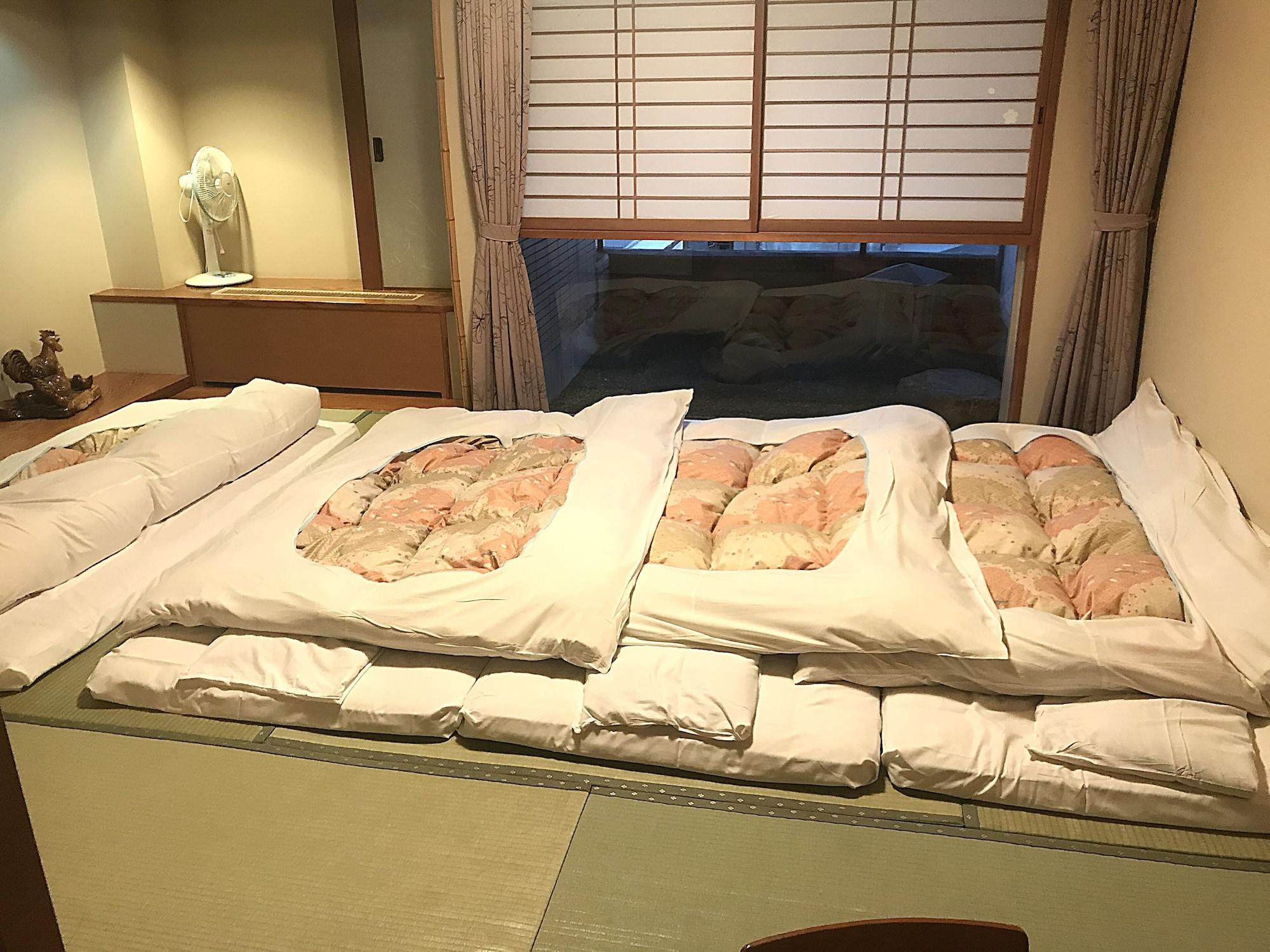 Osaka Ryokan Kuramoto Exterior photo